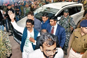 Photo: AP : Former chief minister Hemant Soren after his arrest by the ED