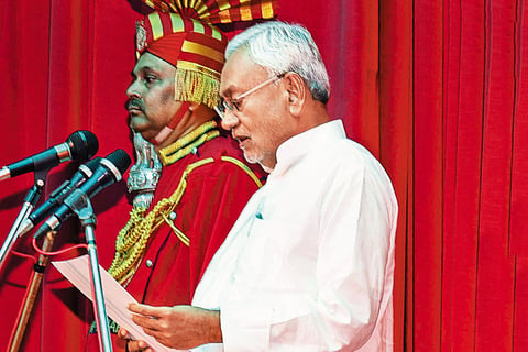 Nitish being sworn in as CM in 2015