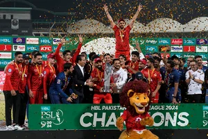 | Photo: AP/Fareed Khan : PSL Final 2024: Islamabad United vs Multan Sultans