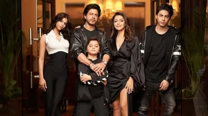 Instagram : Shah Rukh Khan with his family