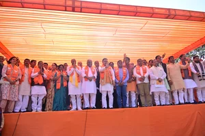 Former Congress leaders joining BJP at the state headquarter in Jaipur