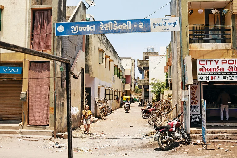 Silently Suffering: A housing society in Juhapura, Ahmedabad - Photo: Divya Tiwari