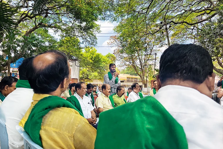 Growing Anger: Farmers gather in Mysuru to discuss the ongoing water woes - Photo: Anisha Reddy