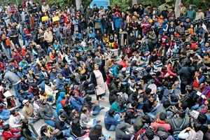 Photo: Suresh K. Pandey : Democracy In Action: Students stage a protest at the Jawaharlal Nehru University campus