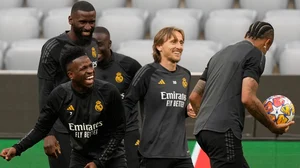 AP/Matthias Schrader : Real Madrid players attend a training ahead of their UEFA Champions League semi-final, first-leg match against Bayern Munich at the Allianz Arena.