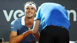 Alexander Zverev overcame an injury scare to advance in Rome.