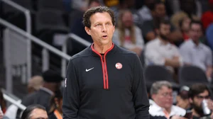 Quin Snyder oversees his first game as head coach of the Atlanta Hawks.