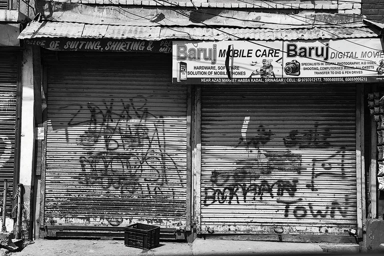 Gimpses of Srinagar: Shuttered Shopfronts  - Photo: Manpreet Romana
