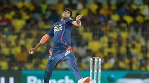 AP Photo/R.Parthiban : Lucknow Super Giants' Yash Thakur bowls a delivery during the Indian Premier League cricket match between Chennai Super Kings and Lucknow Super Giants in Chennai.