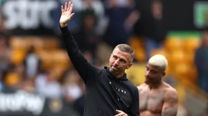 Gary O'Neil acknowledges Wolves' fans after Saturday's loss