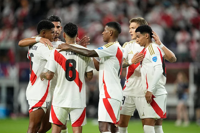 Copa America: Peru vs Chile - | Photo: AP/Tony Gutierrez