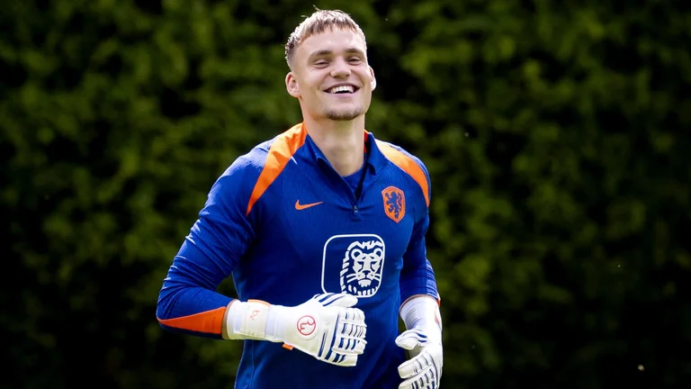 Verbruggen is delighted to be named as the Netherlands' first-choice goalkeeper - null