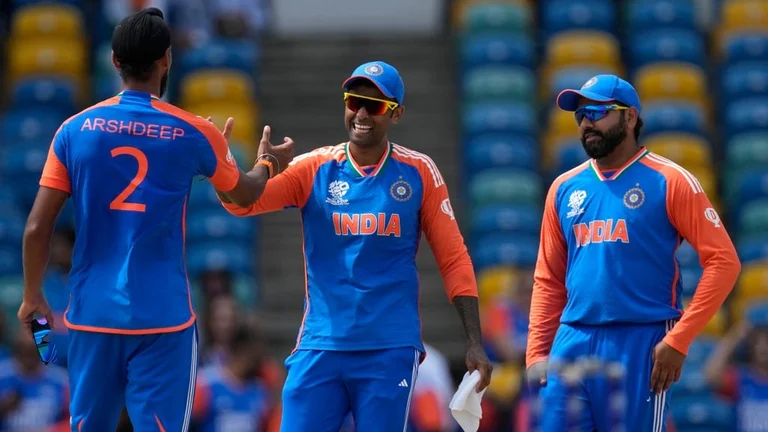 India take on Australia in a vital Super 8 clash at the T20 World Cup. - AP/Ricardo Mazalan