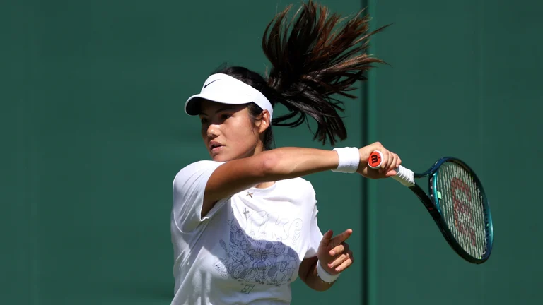 Will Emma Raducanu upset the odds at Wimbledon? - null