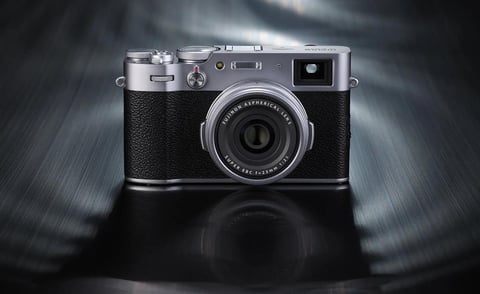 Fujifilm X100V