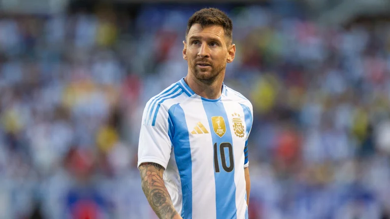 Lionel Messi impressed for Argentina - null