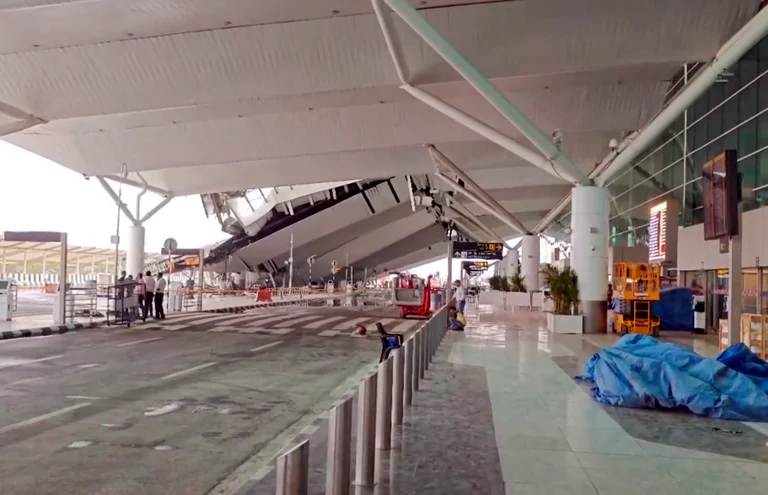  
Roof collapse at Delhi airport - PTI