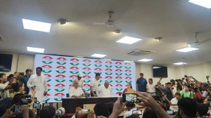 Outlook : Congress leaders address presser at party headquarters in Delhi |
