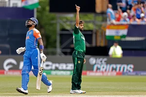 Photo: AP/Adam Hunger : Pakistan vs India T20 World Cup