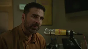 YouTube : Akshay Kumar in 'Sarfira'