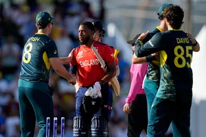 Photo: AP/Ricardo Mazalan : T20 Cricket WCup: AUS vs ENG