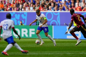  (AP Photo/Hassan Ammar)


 : France's Kylian Mbappe runs with the ball during a round of sixteen match between France and Belgium at the Euro 2024 soccer tournament in Dusseldorf, Germany, Monday, July 1, 2024.