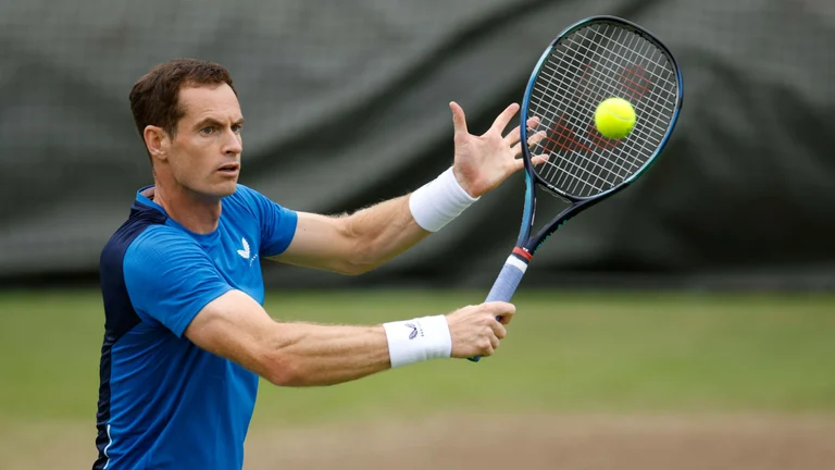 Murray spoke of his decision to withdraw from the men's singles - null