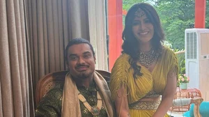 Instagram : Varalaxmi Sarathkumar and Nicholai Sachdev's mehendi