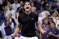 Photo: AP/Frank Franklin II : Taylor Fritz vs Frances Tiafoe