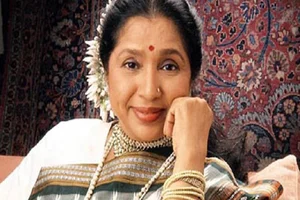 Asha Bhosle on women coming out in open against injustice 
