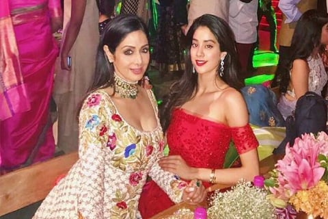 Janhvi Kapoor Reveals Mommy Sridevi’s Special Advice For Her Before She Entered Bollywood