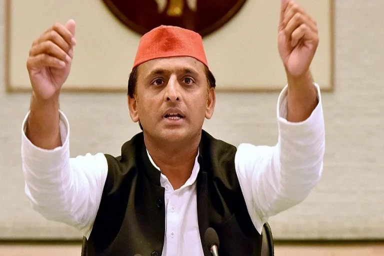 Akhilesh Yadav said that negative politics has ended in UP - null
