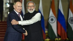 File : PM Narendra Modi along with Russian President Vladimir Putin.