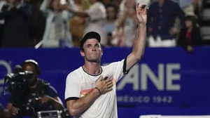 Tommy Paul acknowledges the crowd after his win over compatriot Fritz in Acapulco.