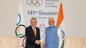 IOC president Thomas Bach (L) and PM Narendra Modi in Mumbai on Saturday. 
