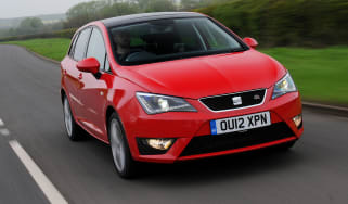 SEAT Ibiza ST front tracking