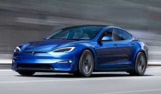 Tesla Model S facelift - front action