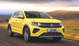 2024 Volkswagen T-Cross in R-Line trim - front tracking 