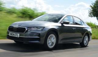 Skoda Octavia UK - front