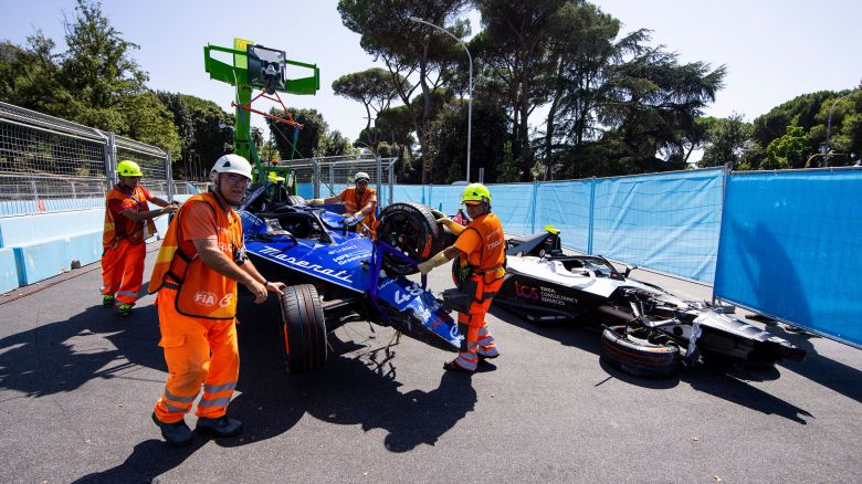 Mandatory Credit: Photo by JULIEN DELFOSSE/DPPI/Shutterstock (14010373db)
Crash, red flag, 48 MORTARA Edoardo (swi), Maserati MSG Racing, Spark-Venturi, action during the 2023 Hankook Rome ePrix, 10th meeting of the 2022-23 ABB FIA Formula E World Championship, on the Circuit Cittadino dell'EUR from July 14 to 16, 2023 in Rome, Italy - Photo Julien Delfosse / DPPI
AUTO - 2023 FORMULA E ROME ePRIX, , Rome, Italie - 15 Jul 2023