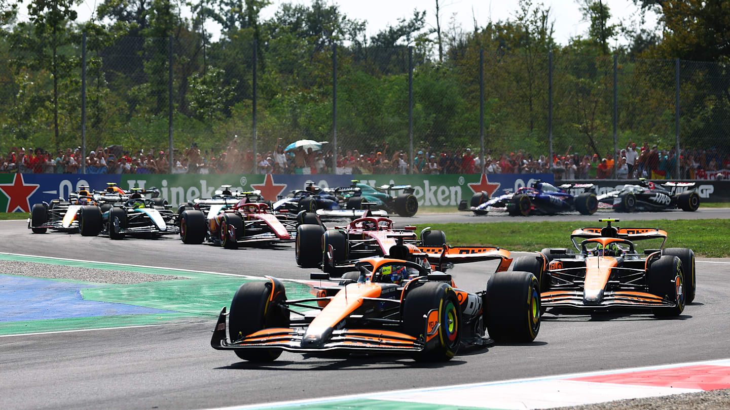 MONZA, ITALY - SEPTEMBER 01: Oscar Piastri of Australia driving the (81) McLaren MCL38 Mercedes