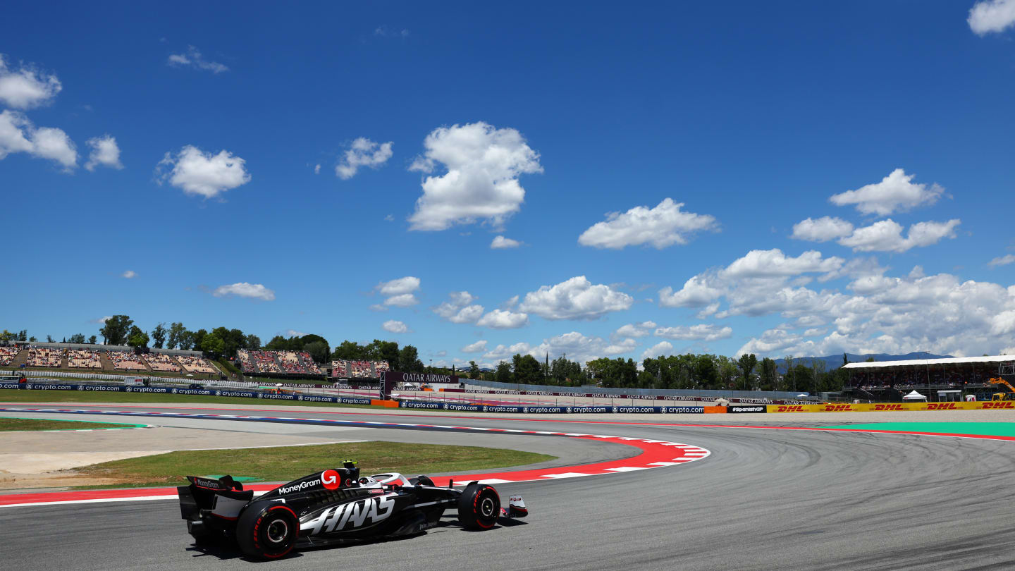 BARCELONA, SPAIN - JUNE 21: Oliver Bearman of Great Britain driving the (50) Haas F1 VF-24 Ferrari