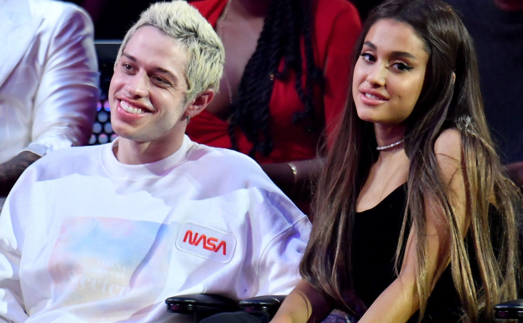 Pete Davidson Ariana Grande at MTV VMAs