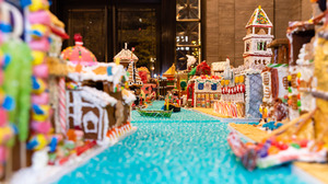Candy Canals: Architects Craft Gingerbread Replica Of Venice