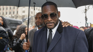 R. Kelly Associates Charged With Trying To Bribe, Intimidate His Accusers