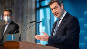 Söder kündigt scharfe Regeln in der CSU an