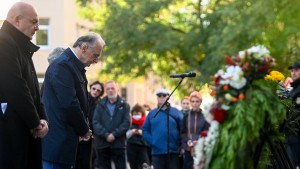 Halle gedenkt der Opfer des Synagogen-Anschlags