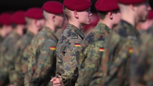 Mehr Verdachtsfälle wegen Rechtsextremismus in der Bundeswehr