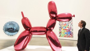 Sammlerin zerstört „Balloon Dog“-Skulptur von Jeff Koons