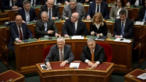 Ungarn stimmt NATO-Aufnahme Schwedens zu